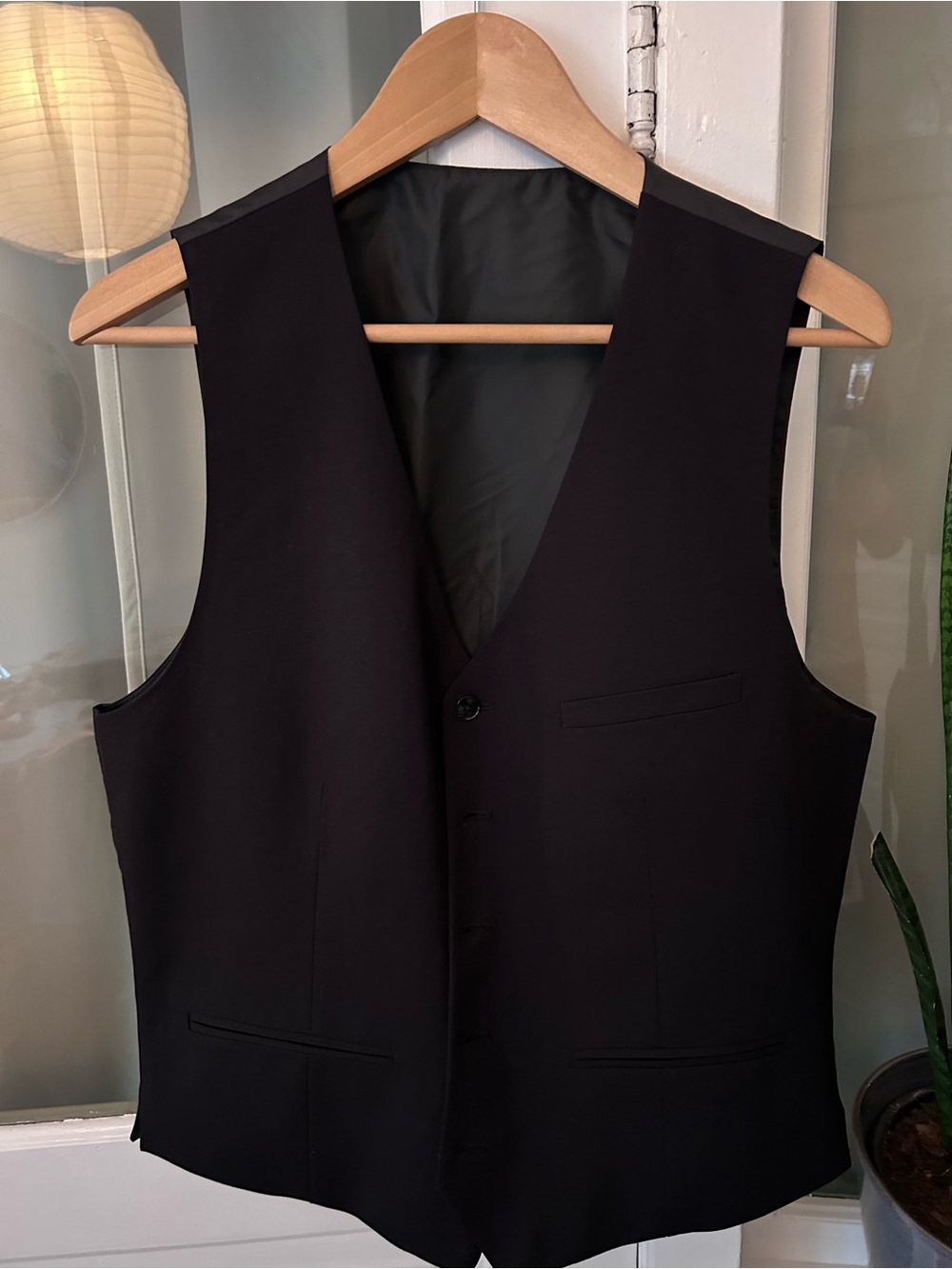 H&M Black Men's Tailored Vest